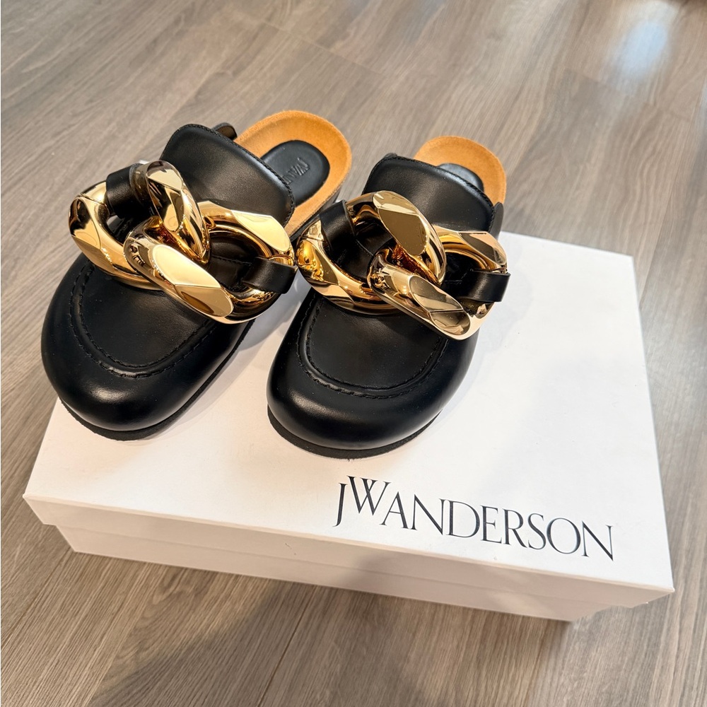 New* JW Anderson Chain Link Leather Loafer Mules